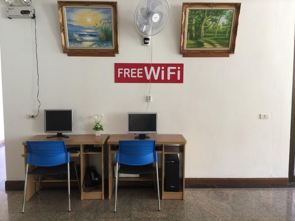 Krabi Golden Hill Hotel Екстериор снимка