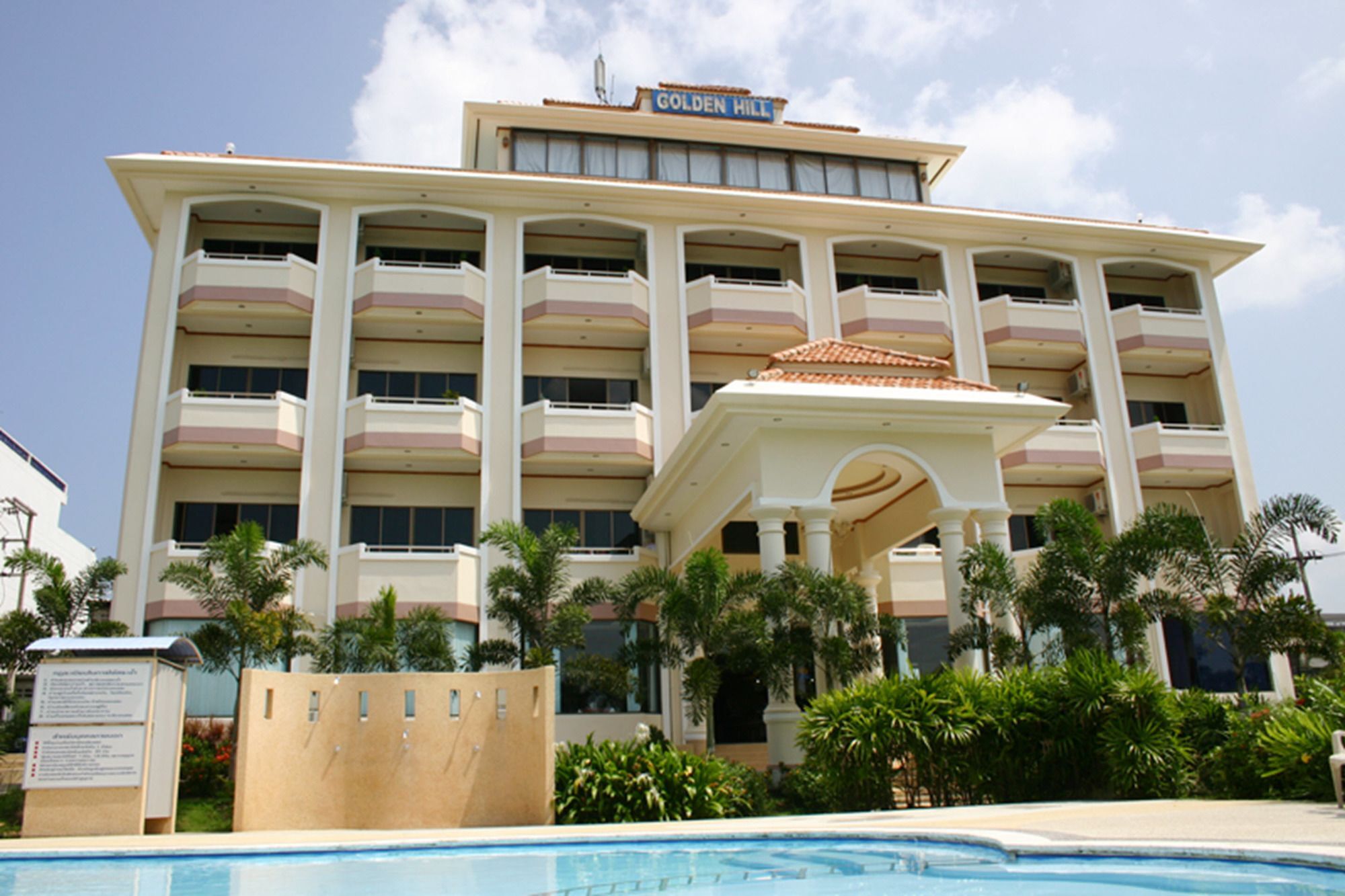 Krabi Golden Hill Hotel Екстериор снимка