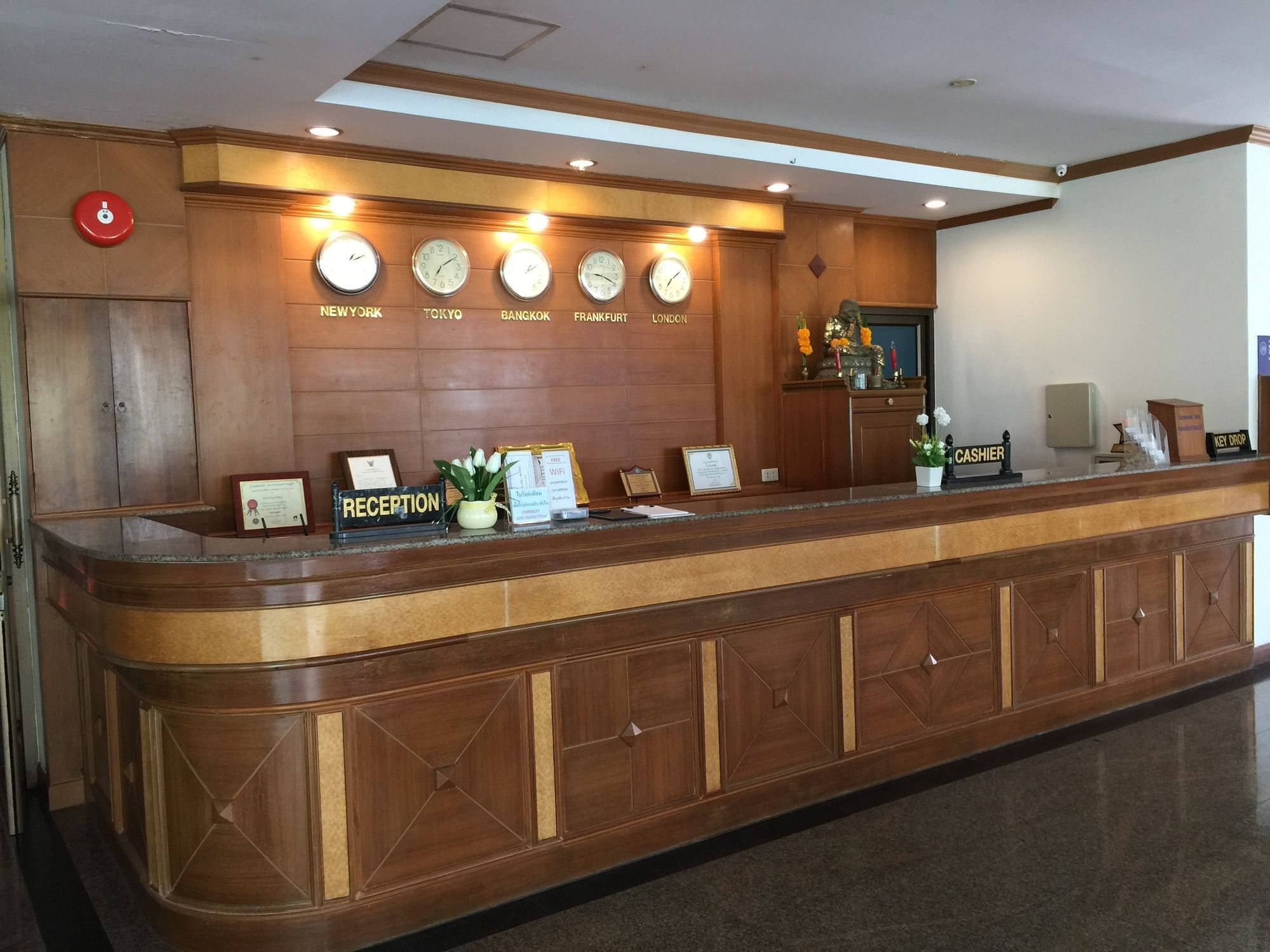 Krabi Golden Hill Hotel Екстериор снимка