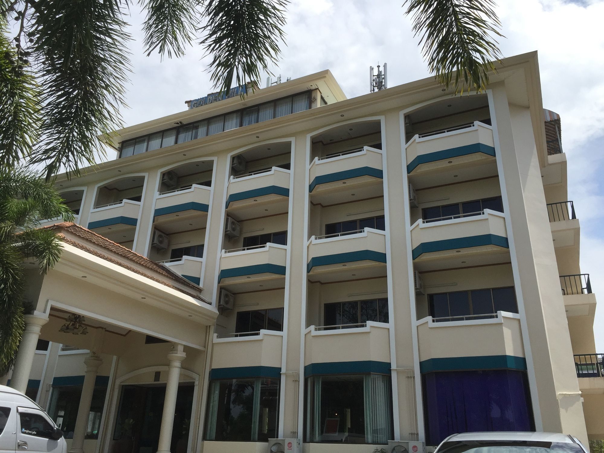 Krabi Golden Hill Hotel Екстериор снимка